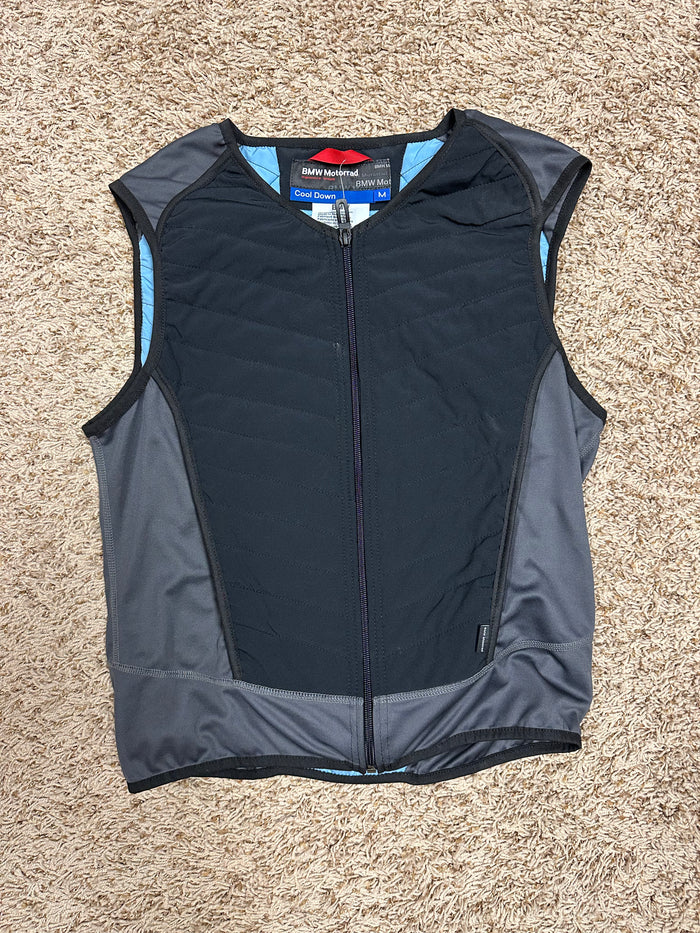 BMW Cooldown Vest Medium (Item #11)