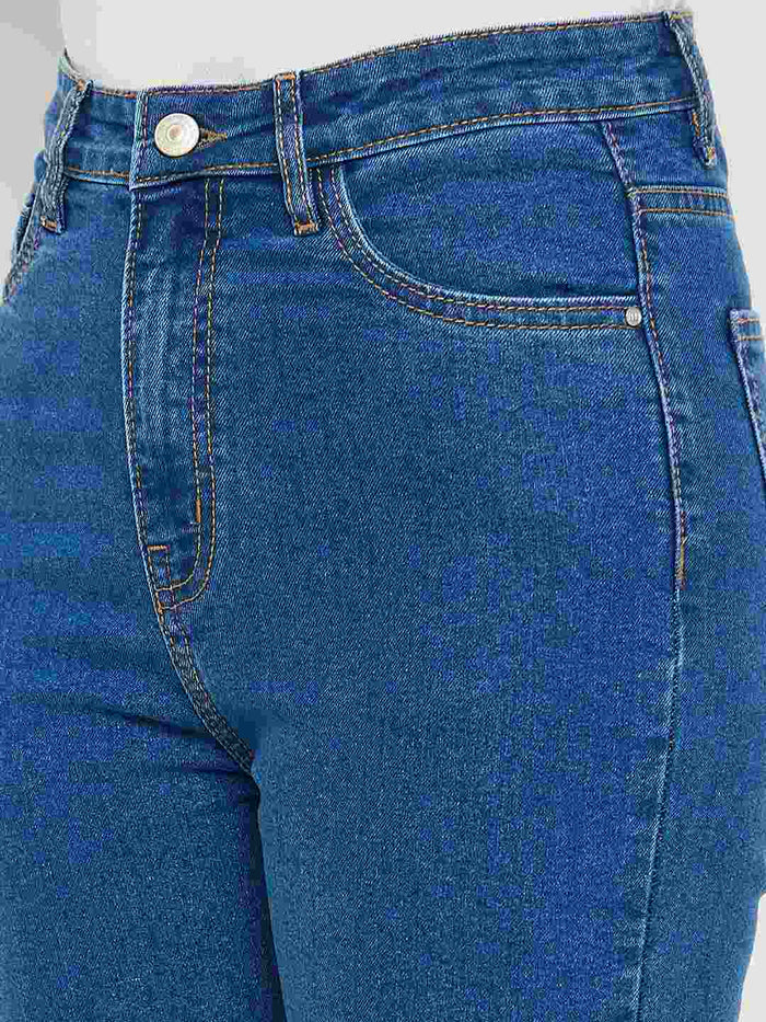 Madame Straight Fit Jeans