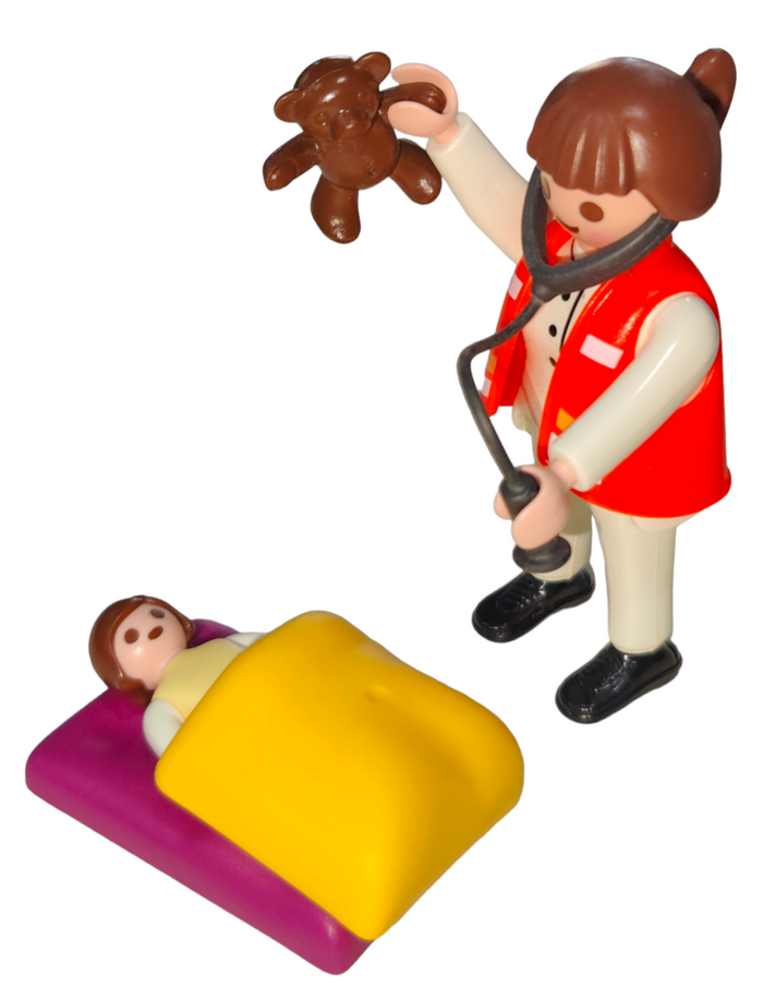 Playmobil 4623 specialised doctor child pediatrician with baby