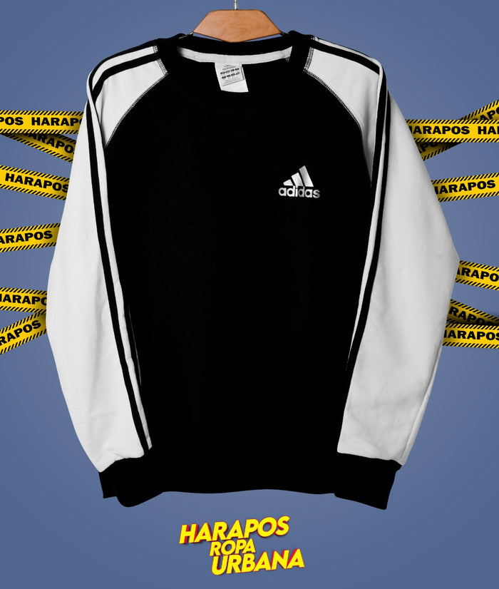 Sudadera clasica Adidas color Negra mangas Blancas