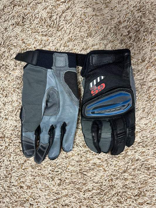 BMW GS Pro Glove Medium (Item #24)