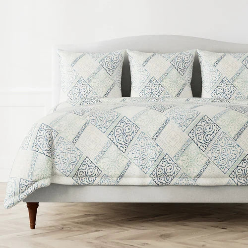 Ann Gish Oporto Collection