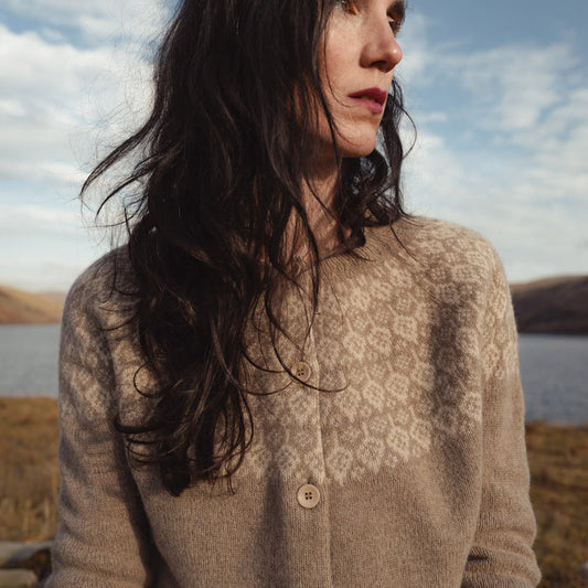 Autumn Women's Cardigan - Superfine Lambswool - Feather