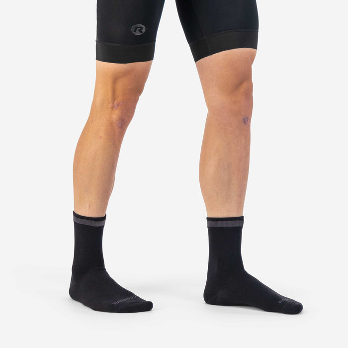 Rogelli Bamboo fietssokken winter zwart gedragen.