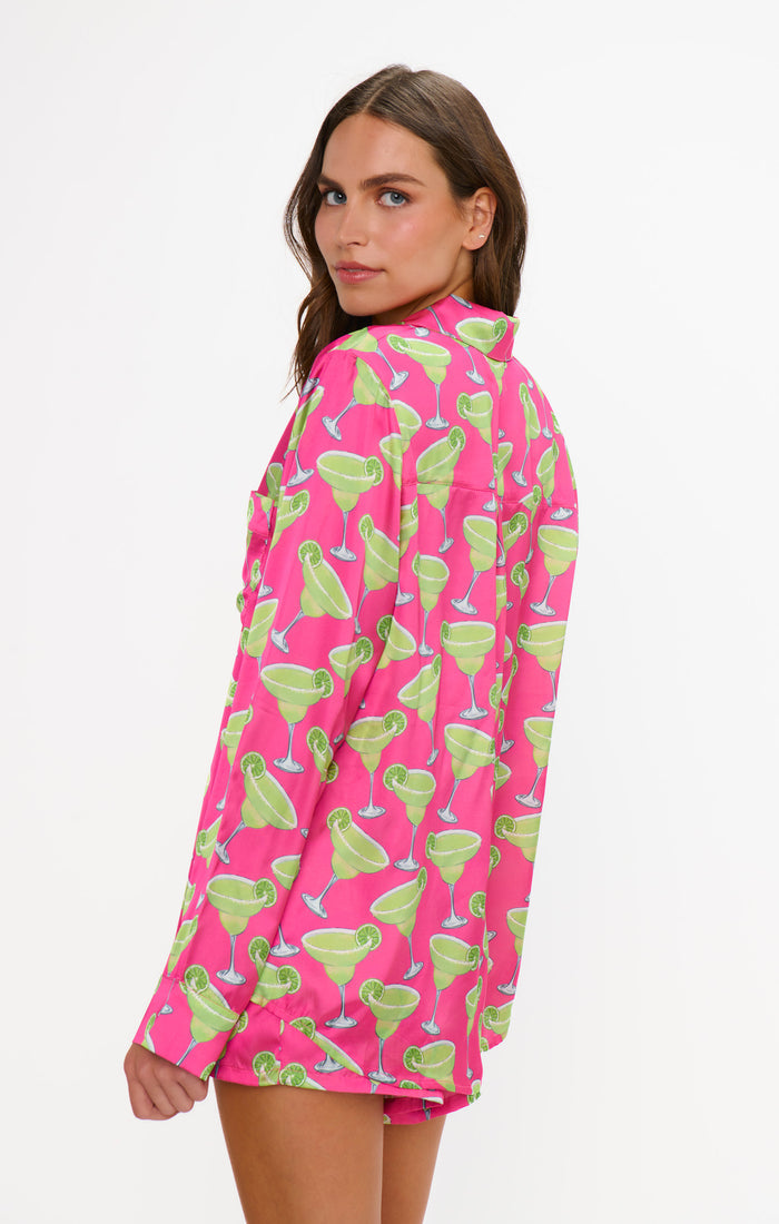 badge_model-wears-size-s