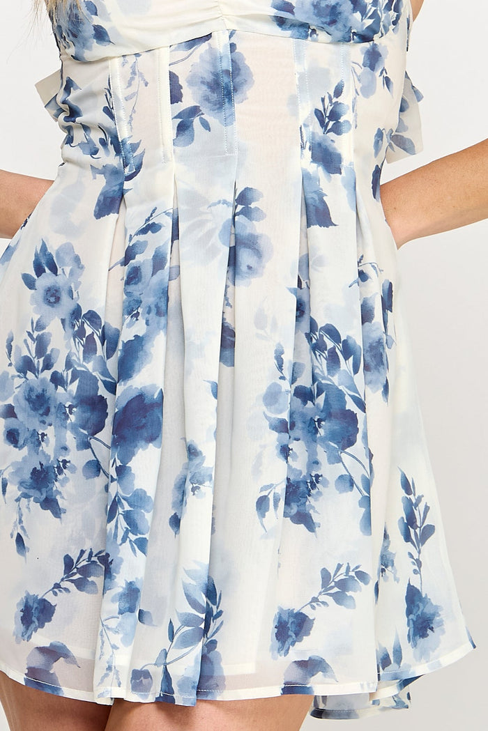 #color_white-blue