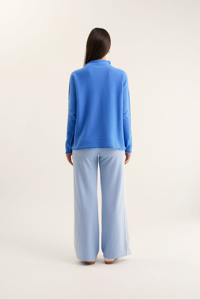 Cove Sweater In Cornflower
