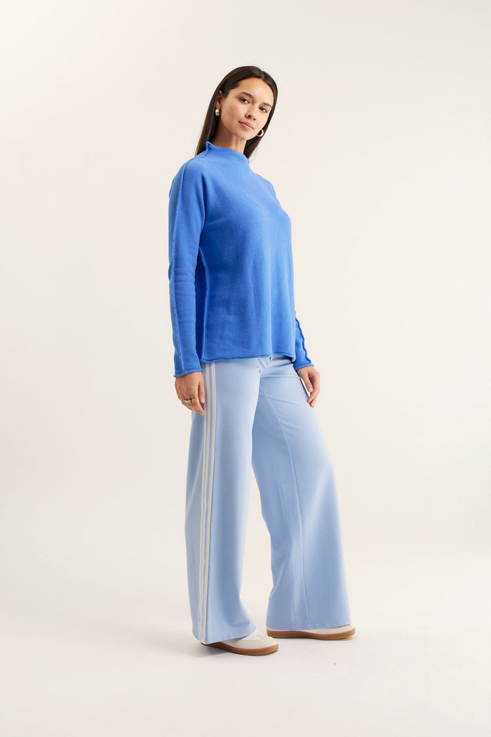 Cove Sweater In Cornflower