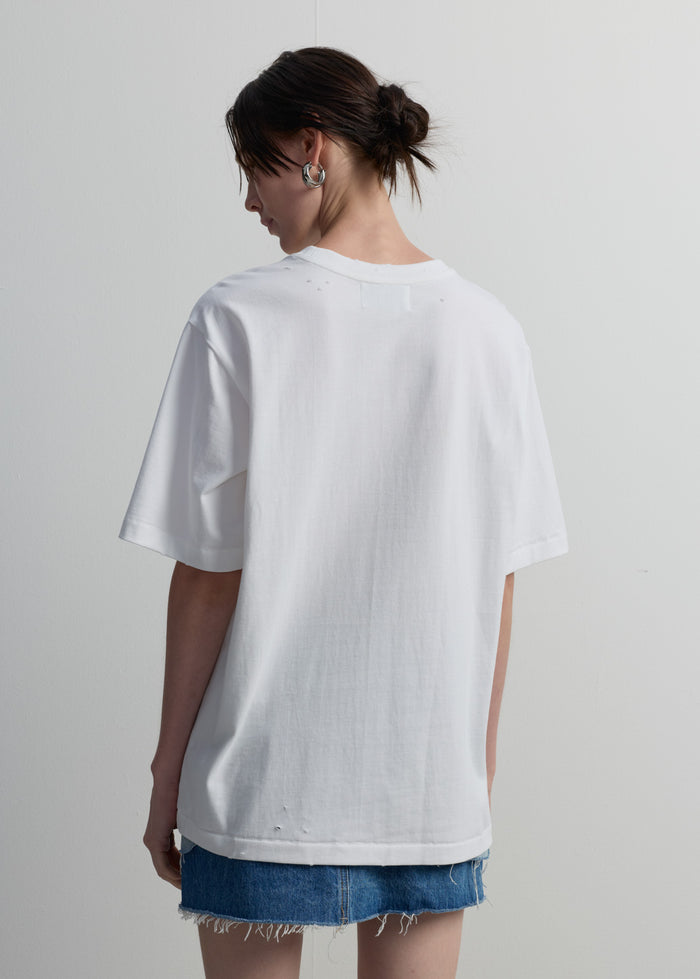 DISTRESSED OVERSIZED TEE