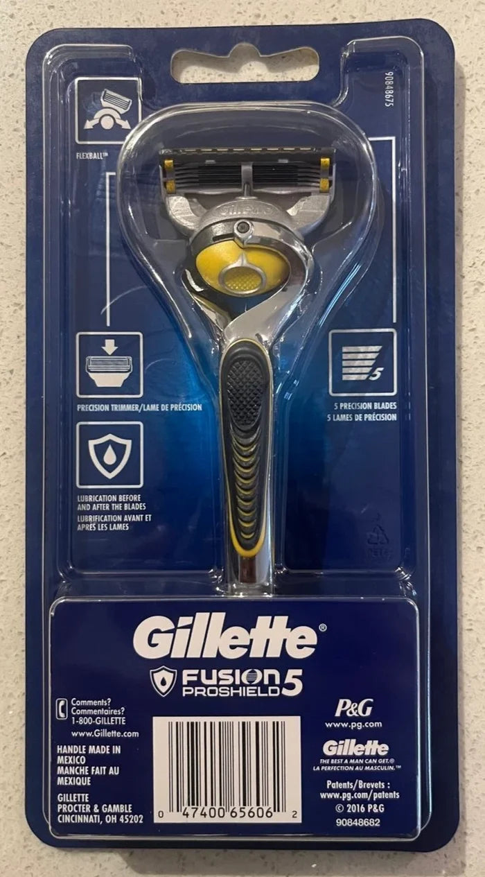 Gillette Fusion 5 Proshield, 1 cartridge and 1 razor, Brand New 100 % original.