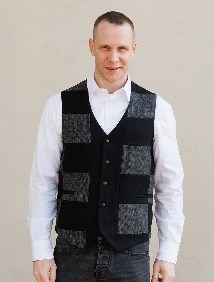 Irish Tweed Patchwork Waistcoat #color_black
