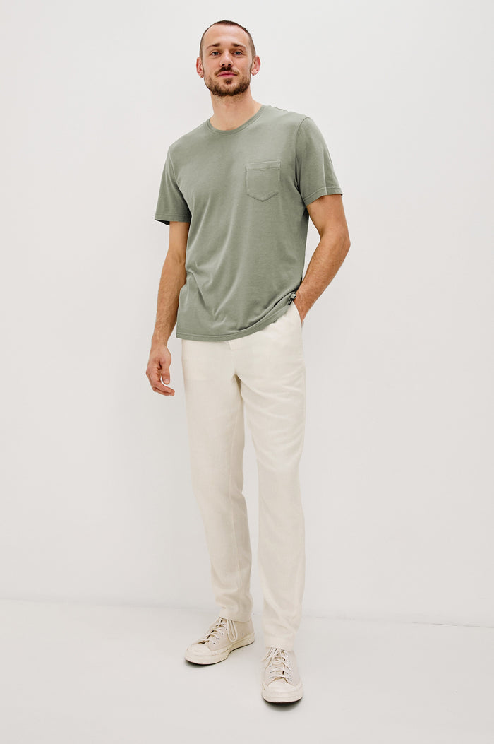 JOHNNY T-SHIRT - OLIVE