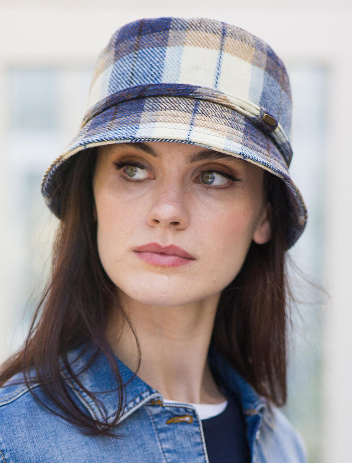 Ladies Emily Bucket Hat - Cream Navy & Beige #color_cream-navy-beige
