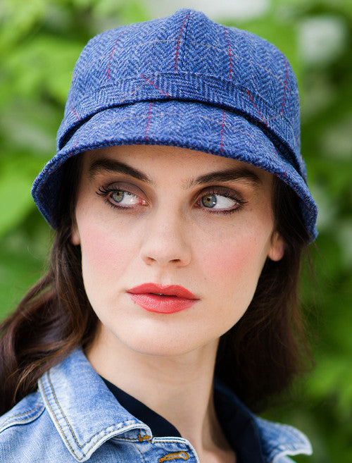 #color_blue-with-red