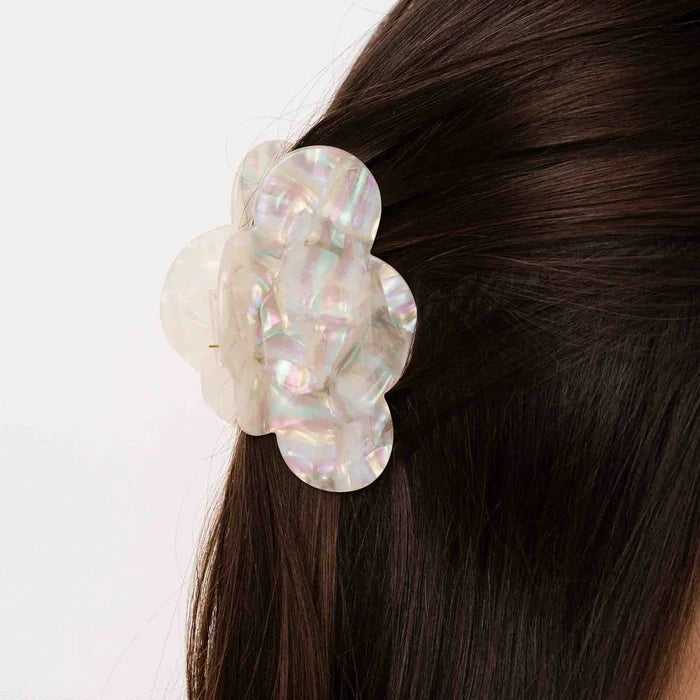 Larissa Loden - Hair Claws