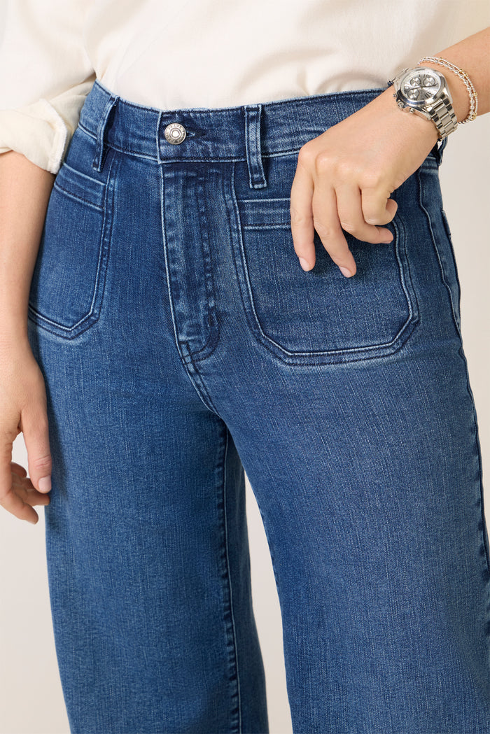 Le Slim Palazzo Modernist Pocket
