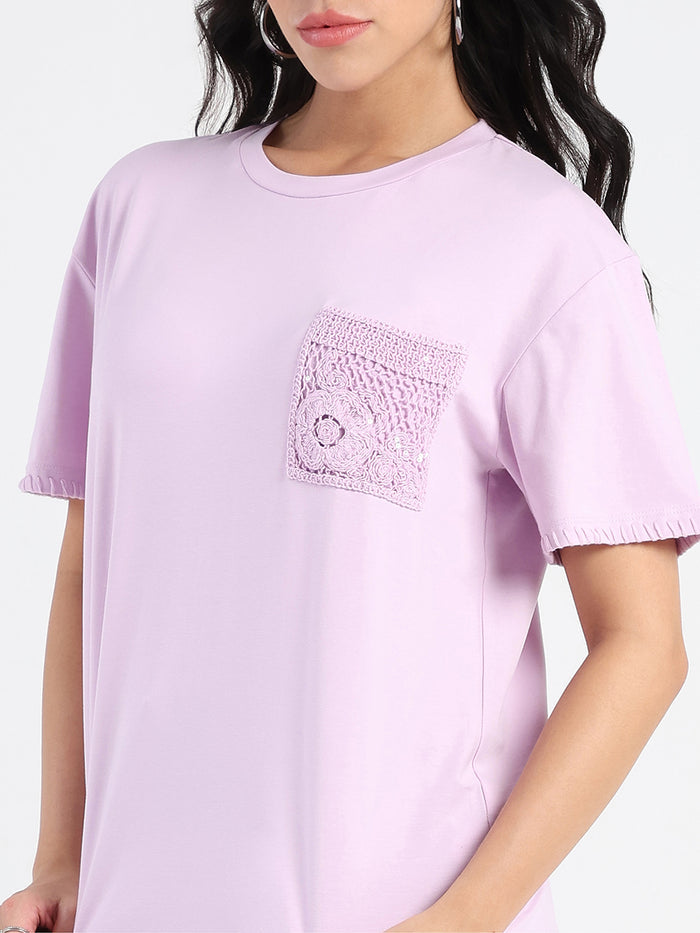 Madame Pocket Detailed Solid Mauve Cotton Blend T-shirt