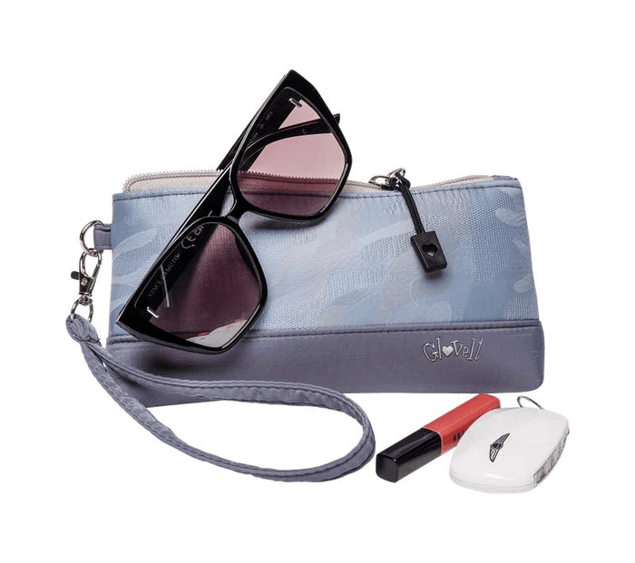 New Glove It Urban Bleu Wristlet MSP$17