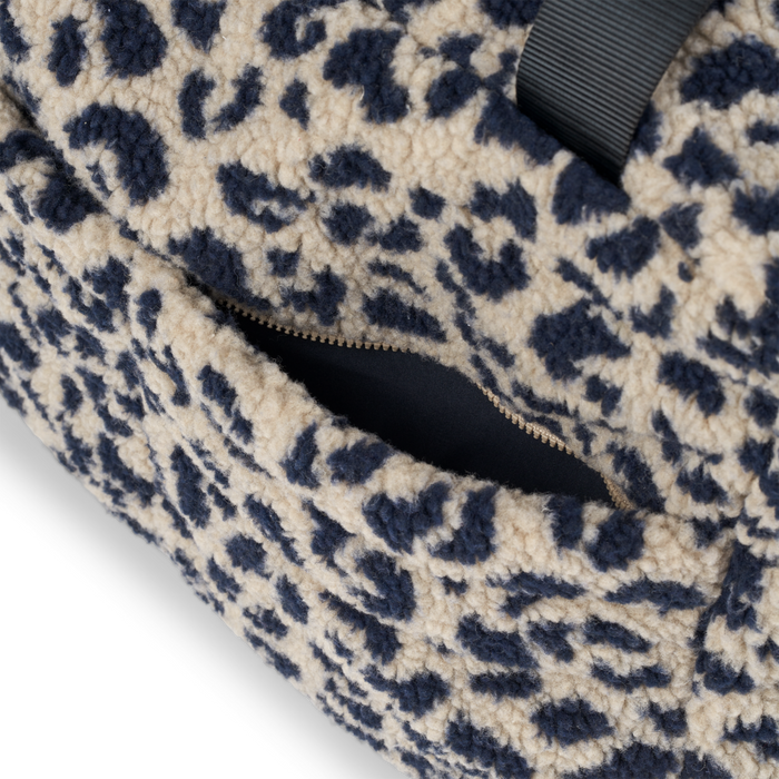 Liewood - Nursery Bag - Menza - Mega Leo Mist - Close Look