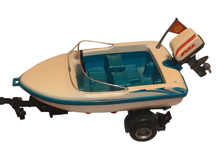 Playmobil 6864 Surfer Pickup with Speedboat