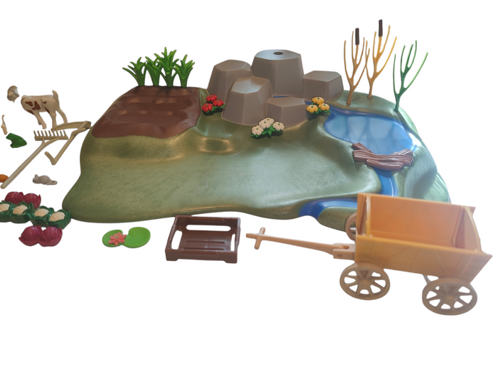 Playmobil Old Rare 3124 Superset Farm, including a child wagon