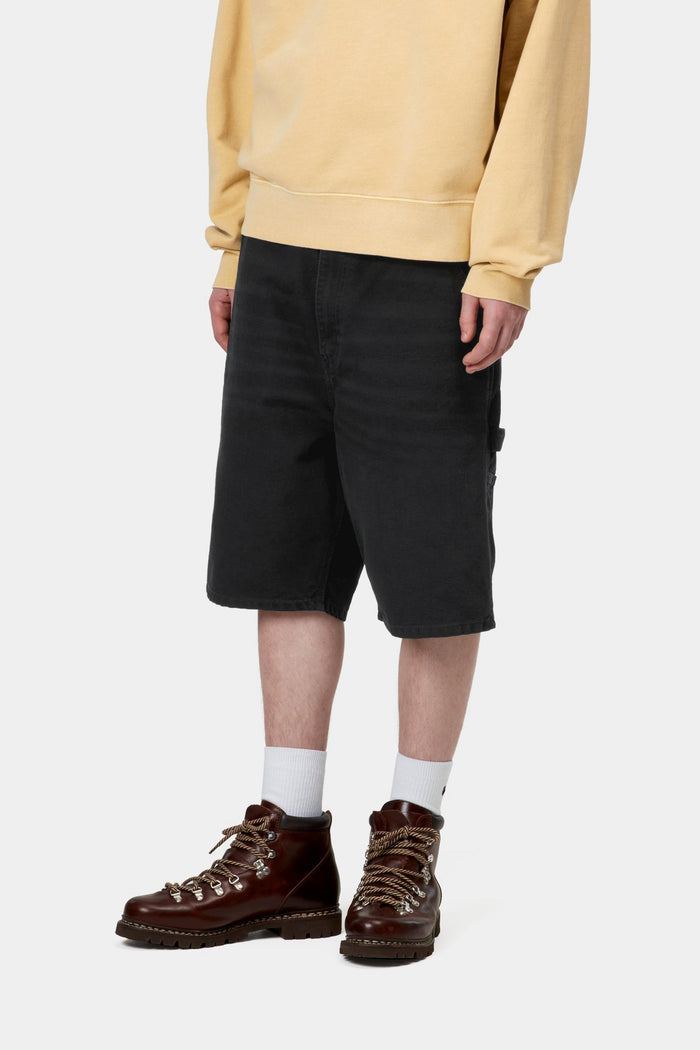 Single Knee Short