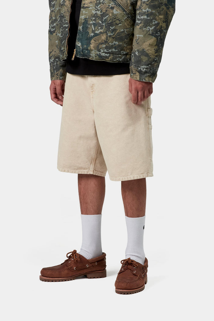 Single Knee Short
