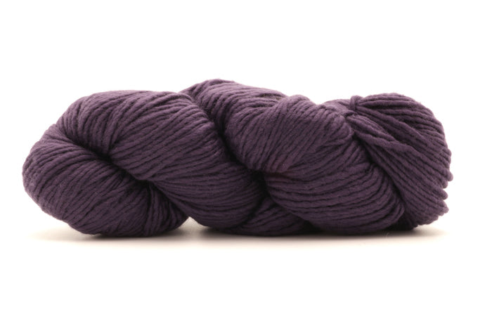 Malabrigo - Merino Worsted / Child S/L  Adult S / Sweet Grape MM509
