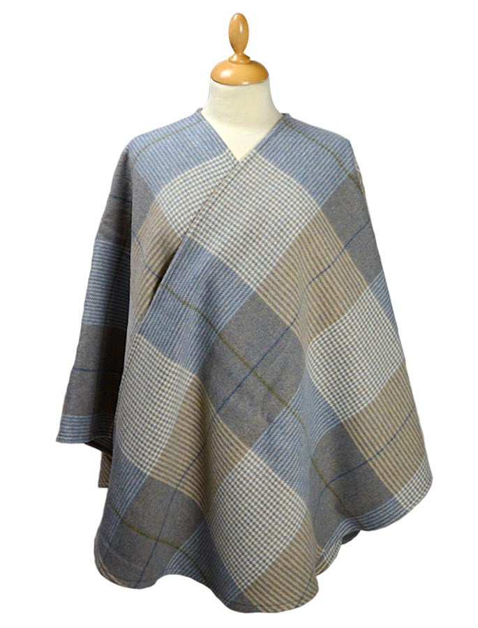 Sue Cape - Sky Beige Plaid