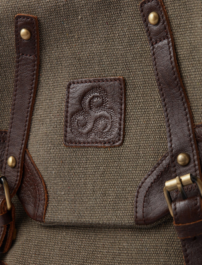 Traditional Tweed & Leather Double Buckle Bag