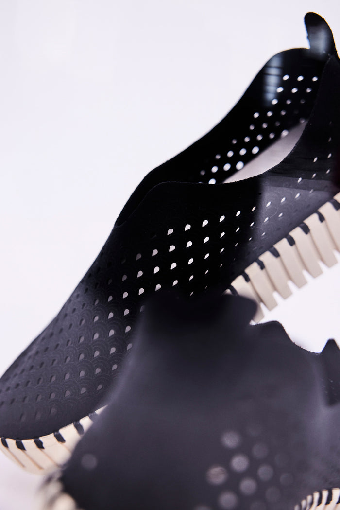 Tulip Shoe - Platform Black