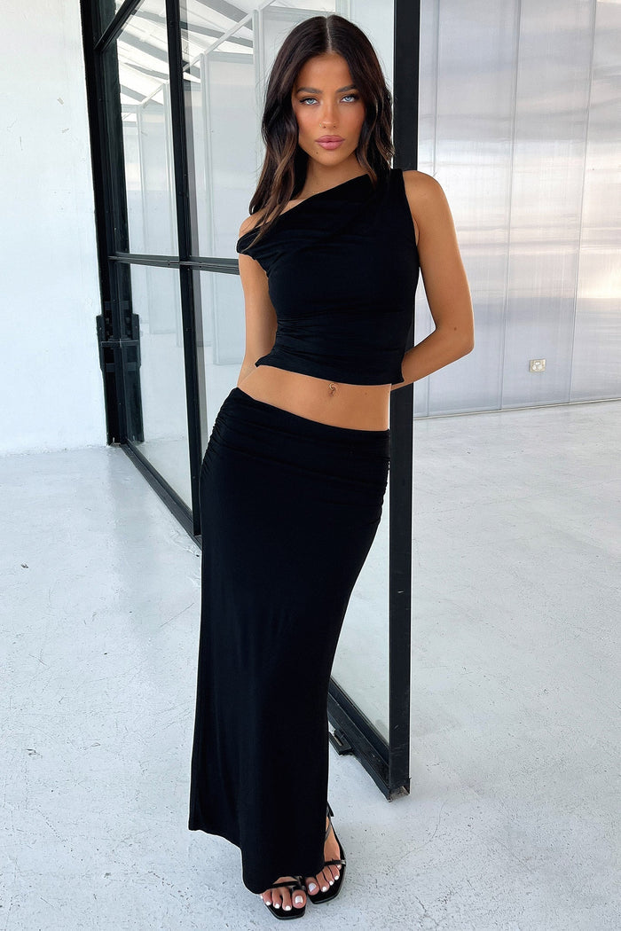 Vamika Off Shoulder Ruched Top - Black