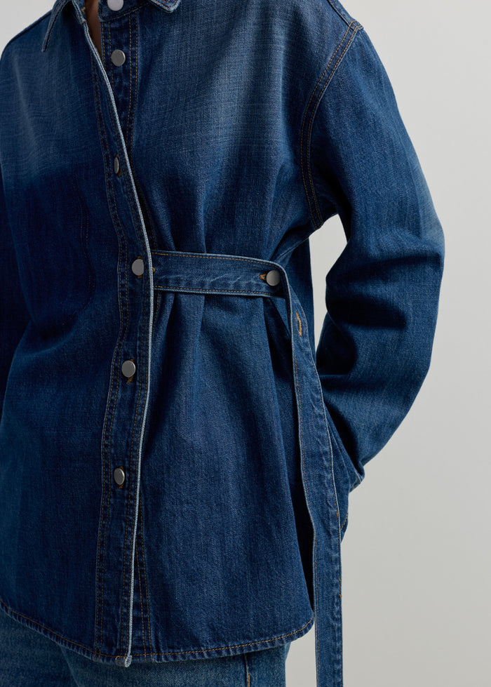 WAIST TAB BUTTONS DENIM SHIRT