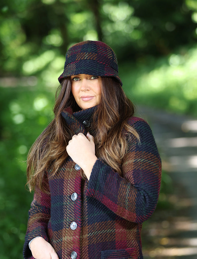#color_navy-wine-tartan