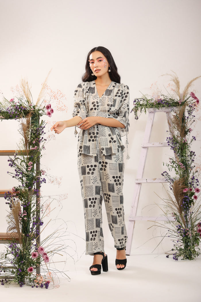 Ying Yang Muslin Silk Black and Off-White Co-ord Set